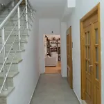 게스트하우스 Albjona *